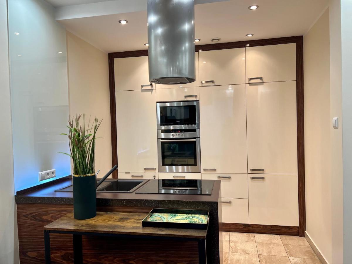 Platinum Tower Green Star Apart Appartamento Varsavia Esterno foto